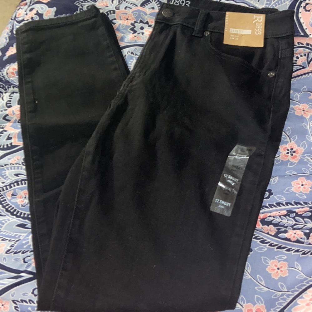 Brand New Skinny Low Rise Slim Leg Jeans